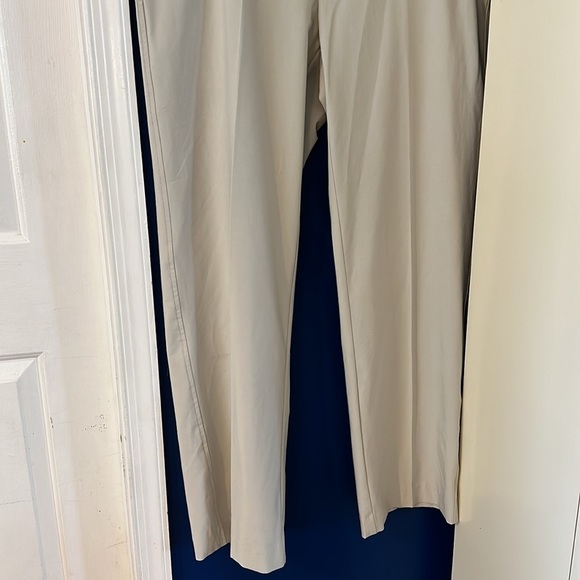FootJoy Flatfront Polyester & Spandex Stretch Performance Golf Pants Sz 38 x 32 - Picture 3 of 10